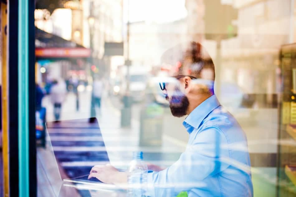 How geofencing can improve your fleet management