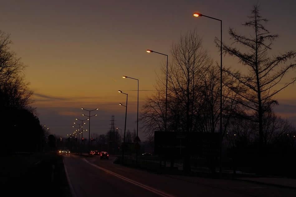 How vehicle tracking software can increase safety on the roads